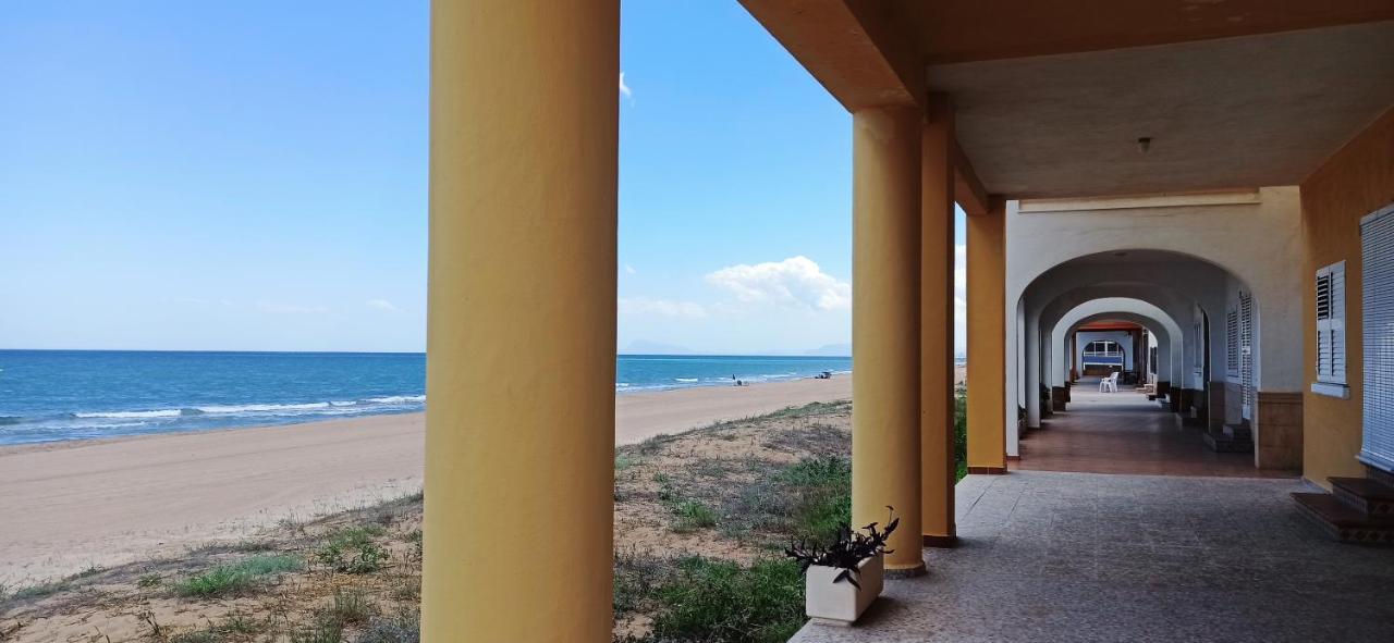 Sunset Room At Front Beach - Habitacion En La Playa Piso Privado Tavernes de Valldigna Exterior photo